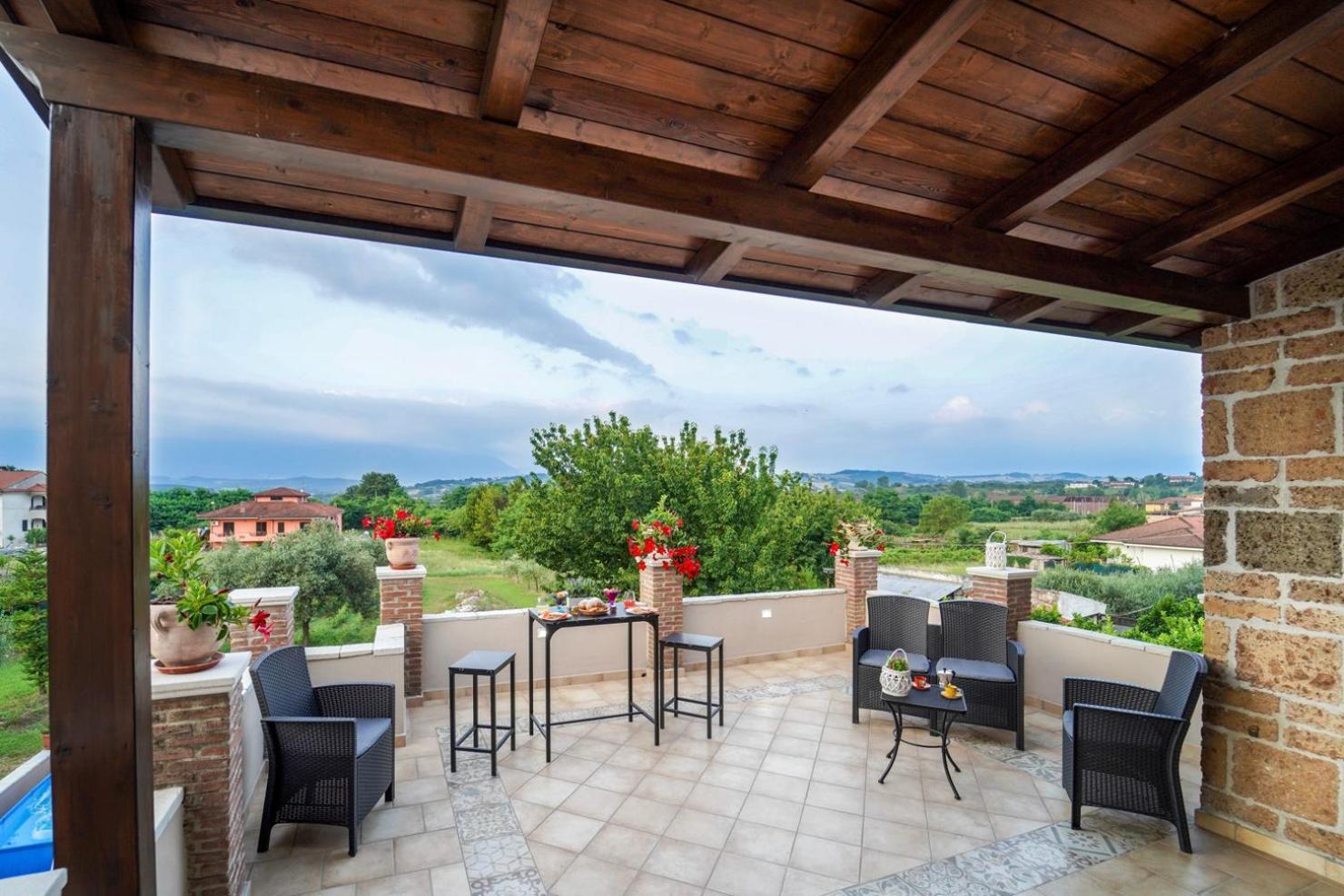 Villa Falcone Alvignano ภายนอก รูปภาพ