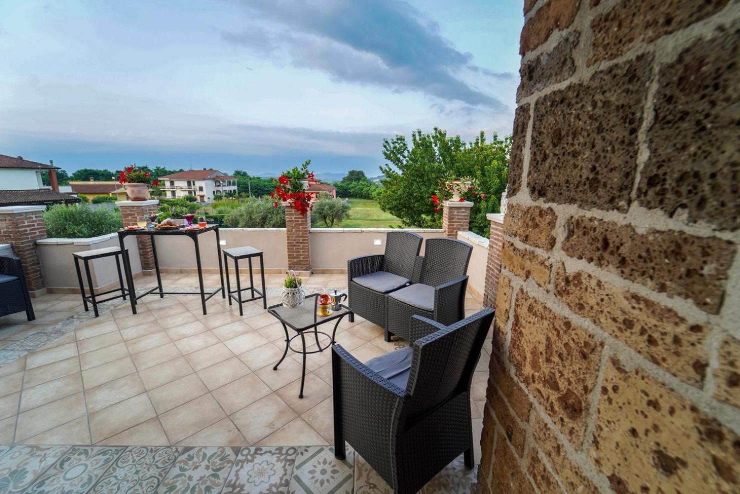 Villa Falcone Alvignano ภายนอก รูปภาพ